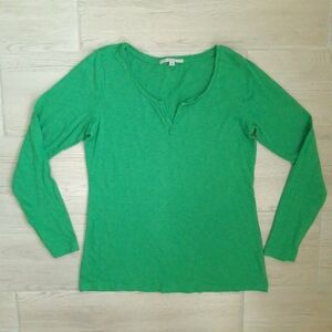 Gap Women's Green Cotton Long Sleeved Fitted V-neck Shirt - Size Medium